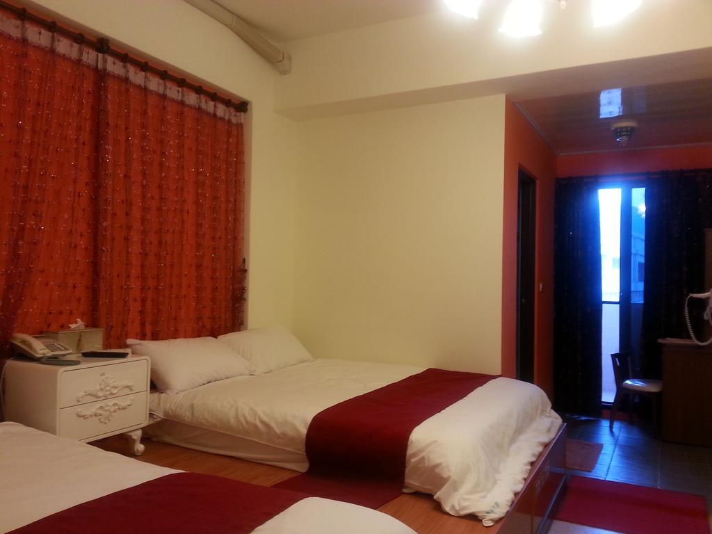Money B&B 花蓮市 エクステリア 写真